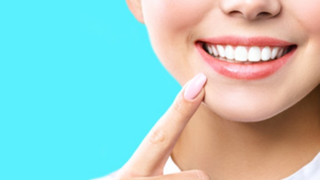 Unveiling the Bright Smile: The Power of Crest Whitening Strips